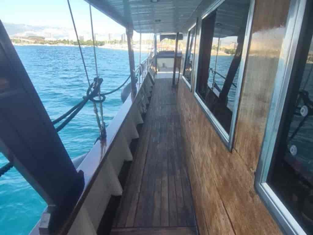 Boat picture 19