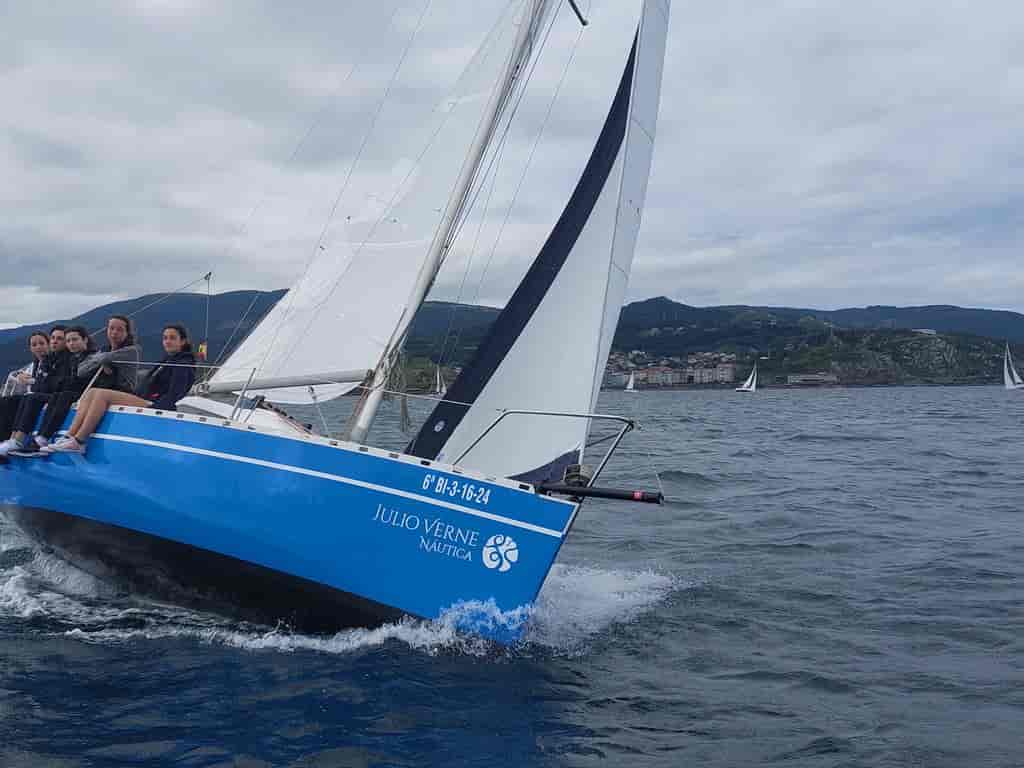 Boat picture 16