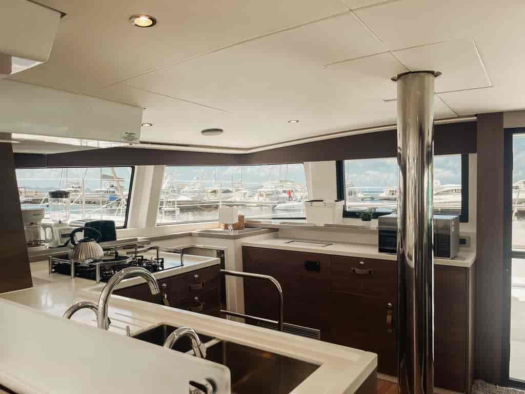 Boat picture 4
