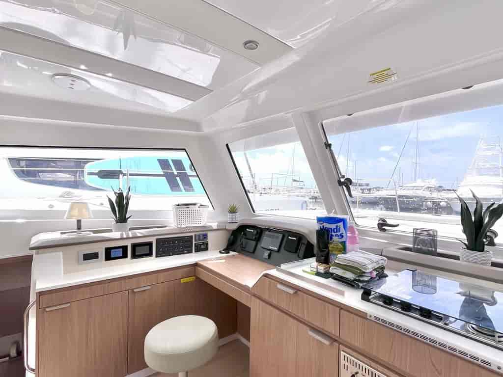 Boat picture 9