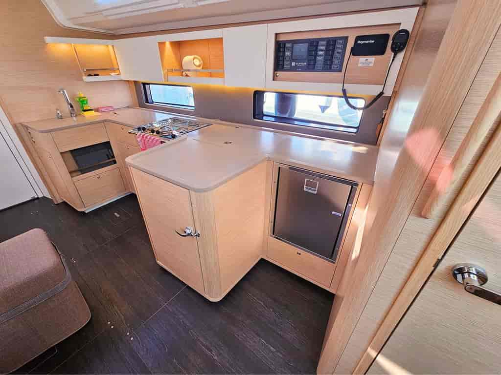 Boat picture 18