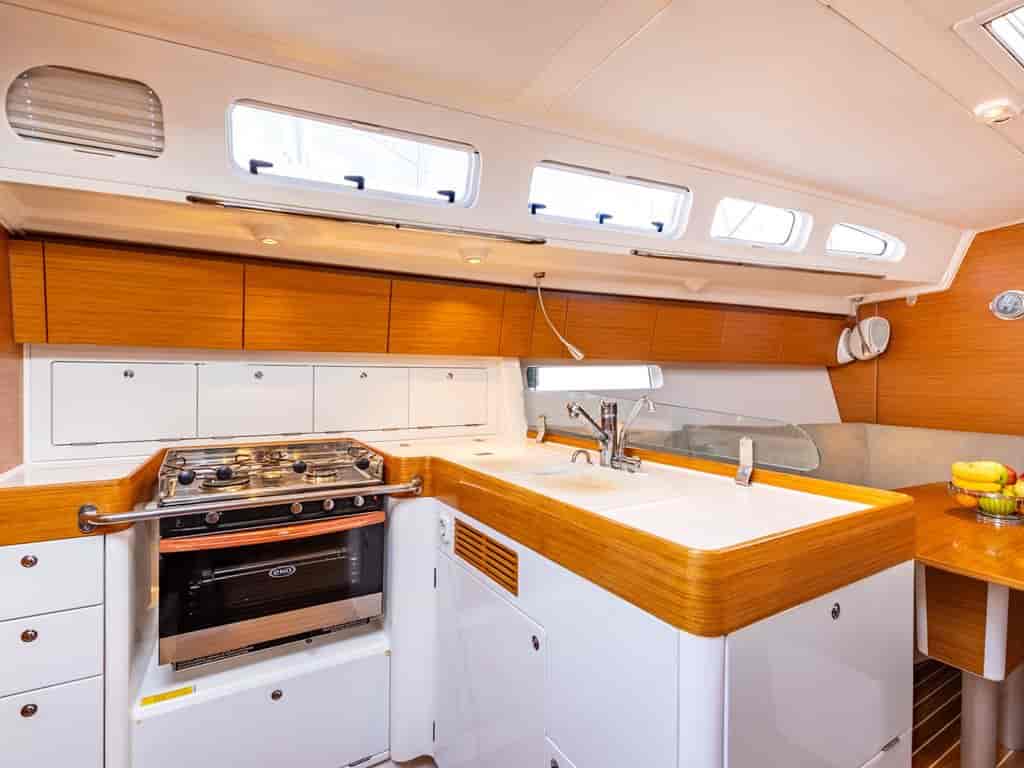 Boat picture 12