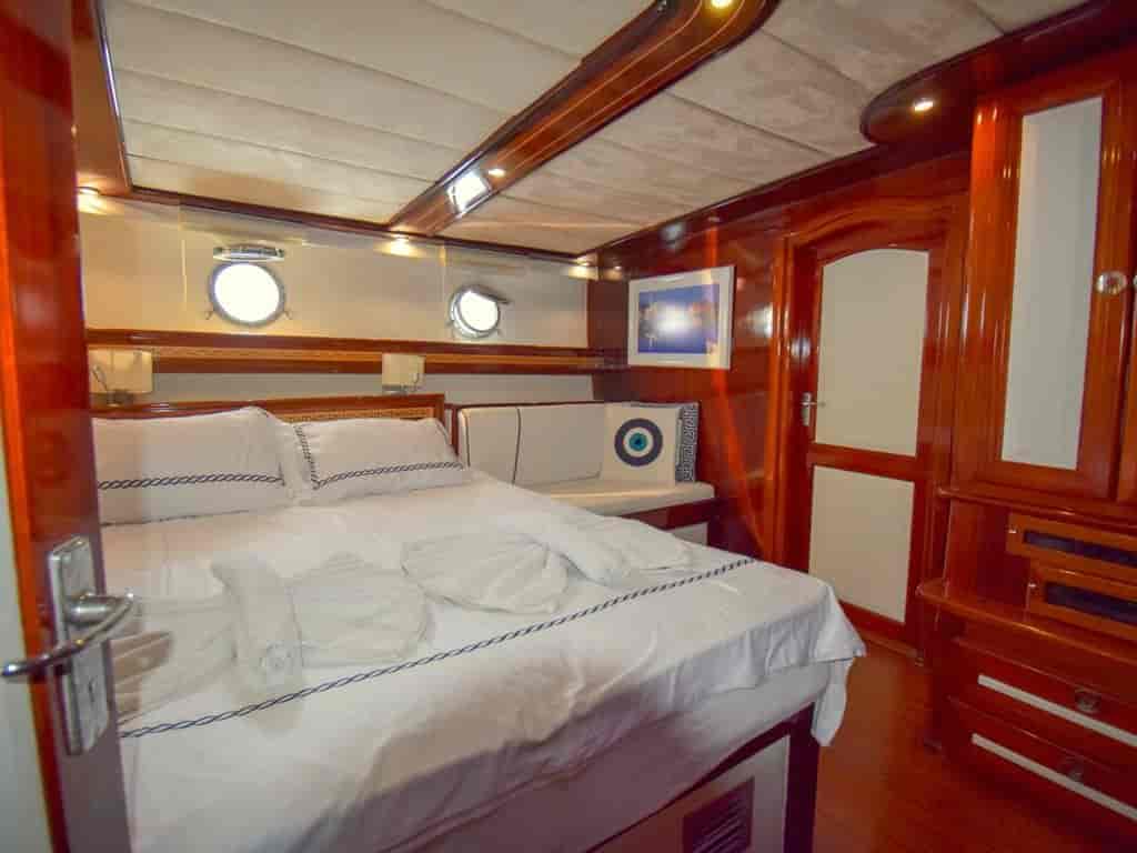 Boat picture 18