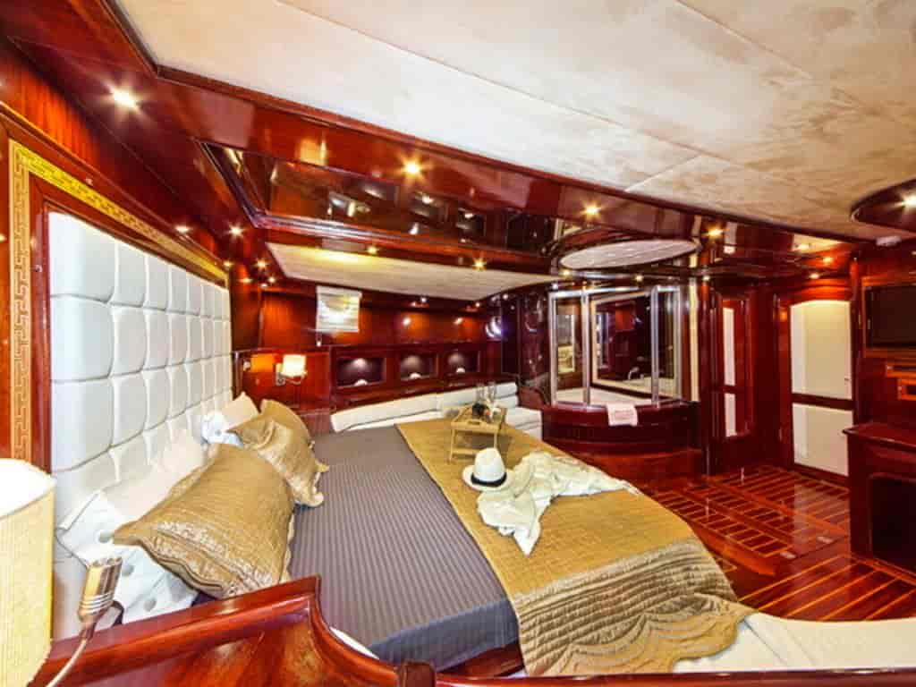 Boat picture 25