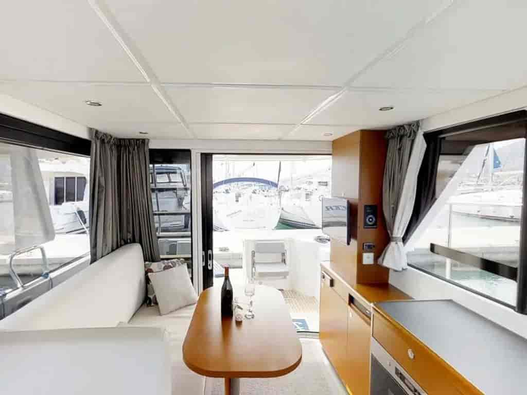 Boat picture 16