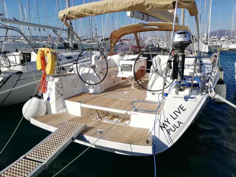 Photo of undefined, image 1 of 12