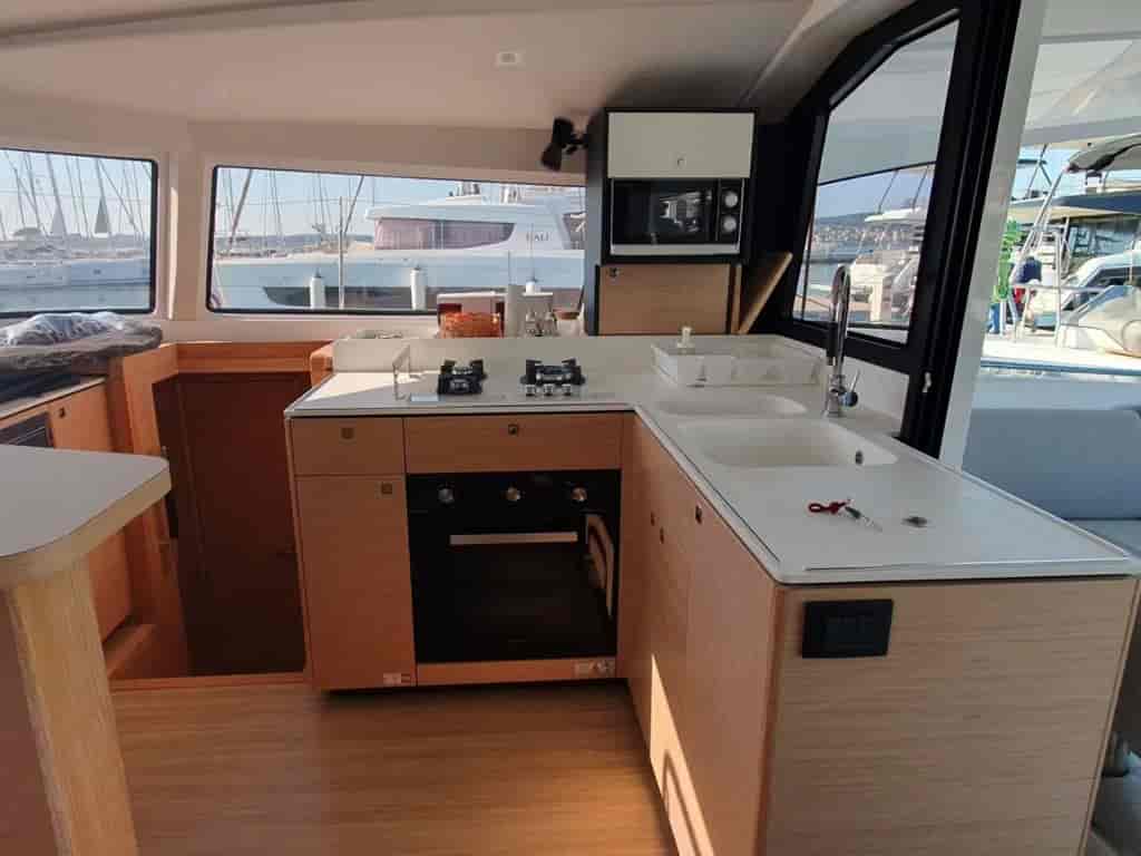 Boat picture 10