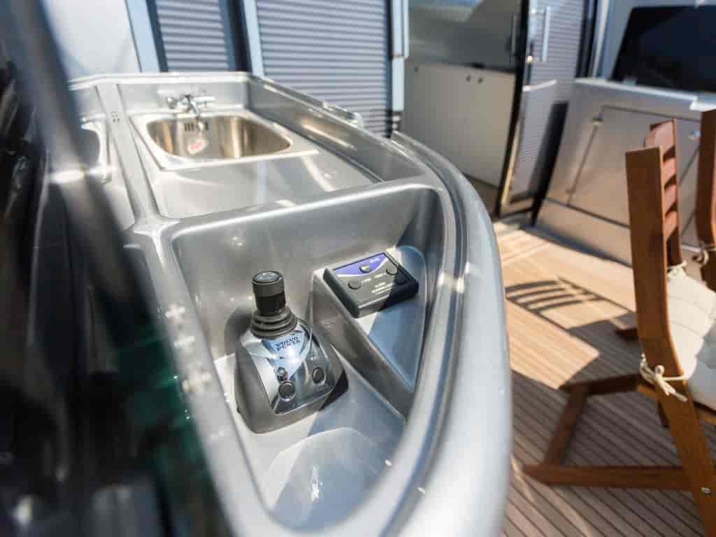 Boat picture 9