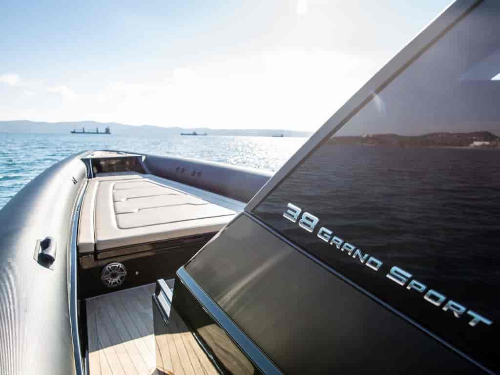 Boat picture 2