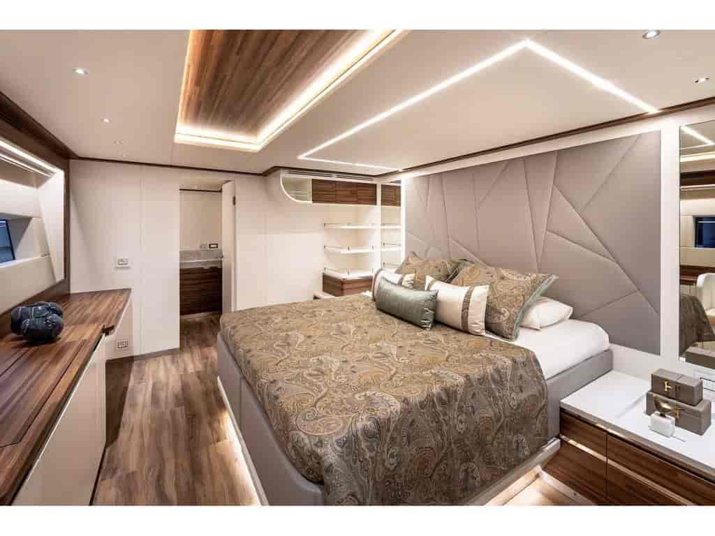 Boat picture 19
