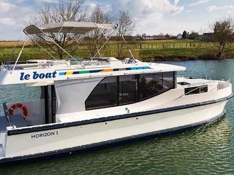 Photo of undefined, image 1 of 3
