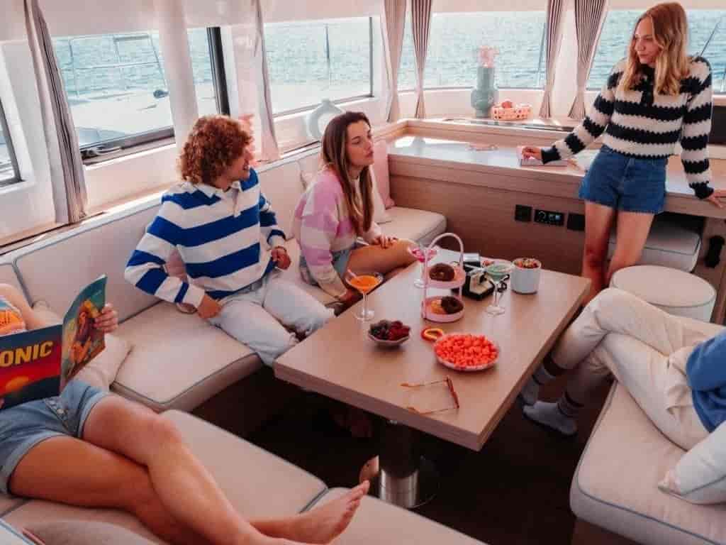 Boat picture 17