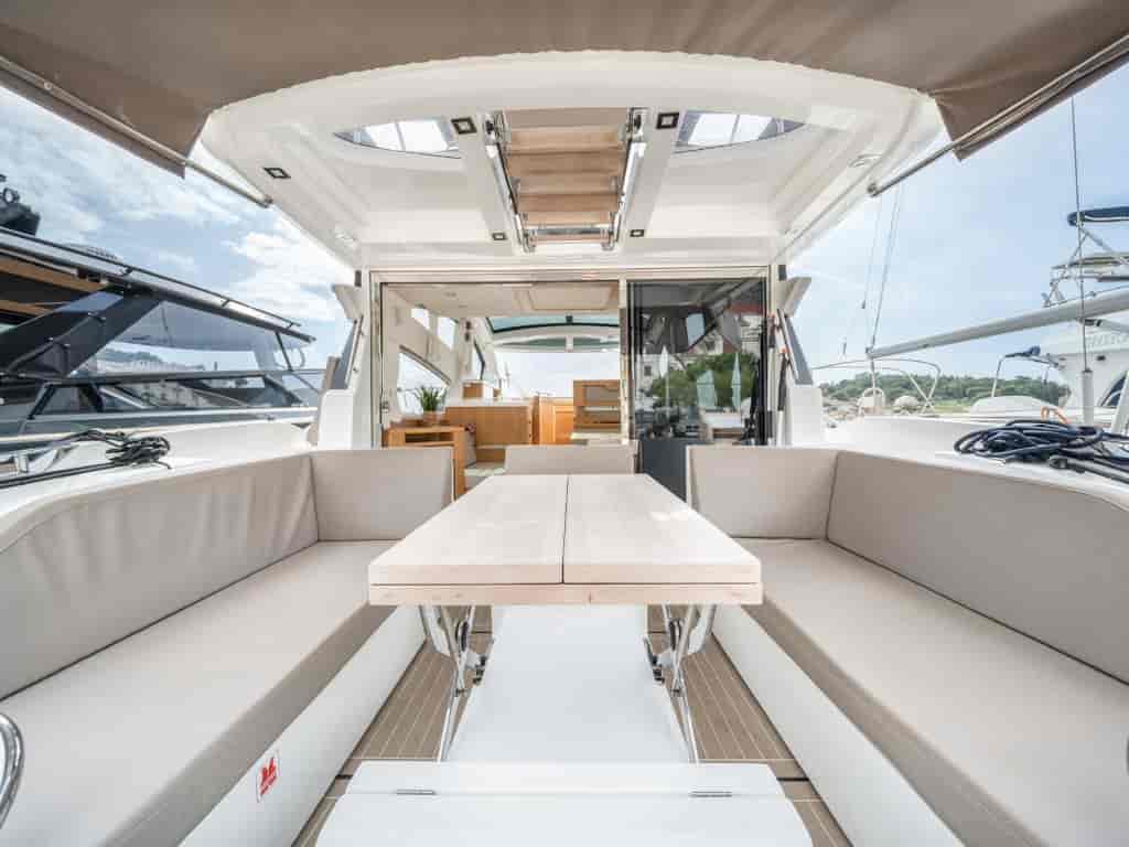 Boat picture 9