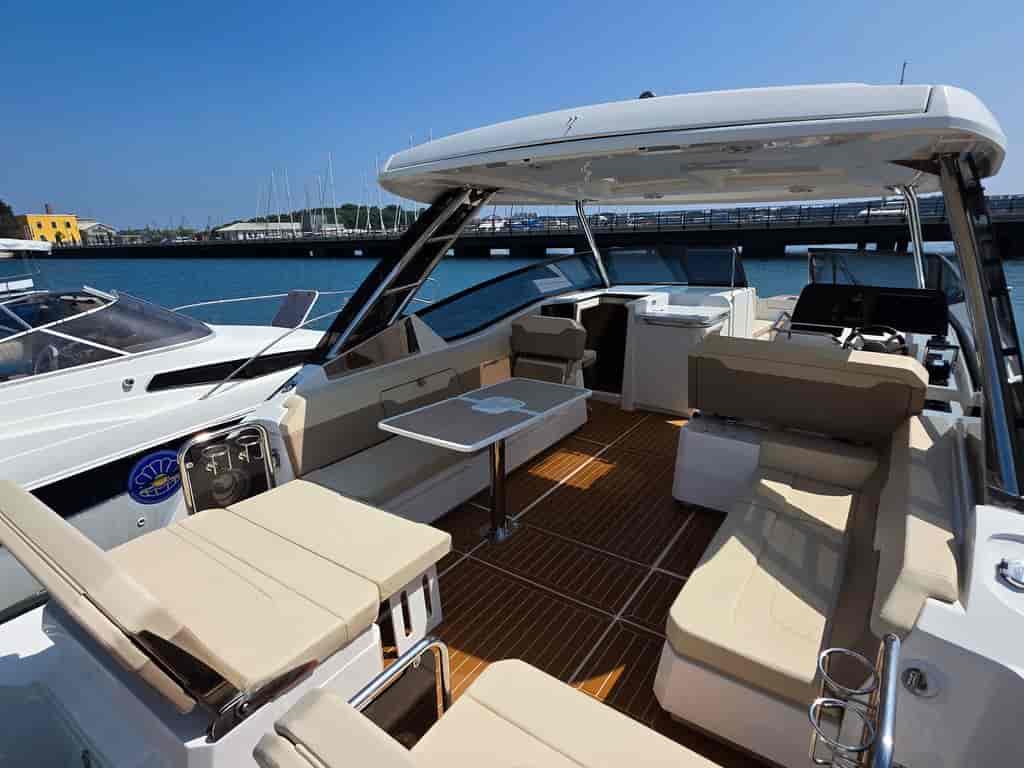 Boat picture 10