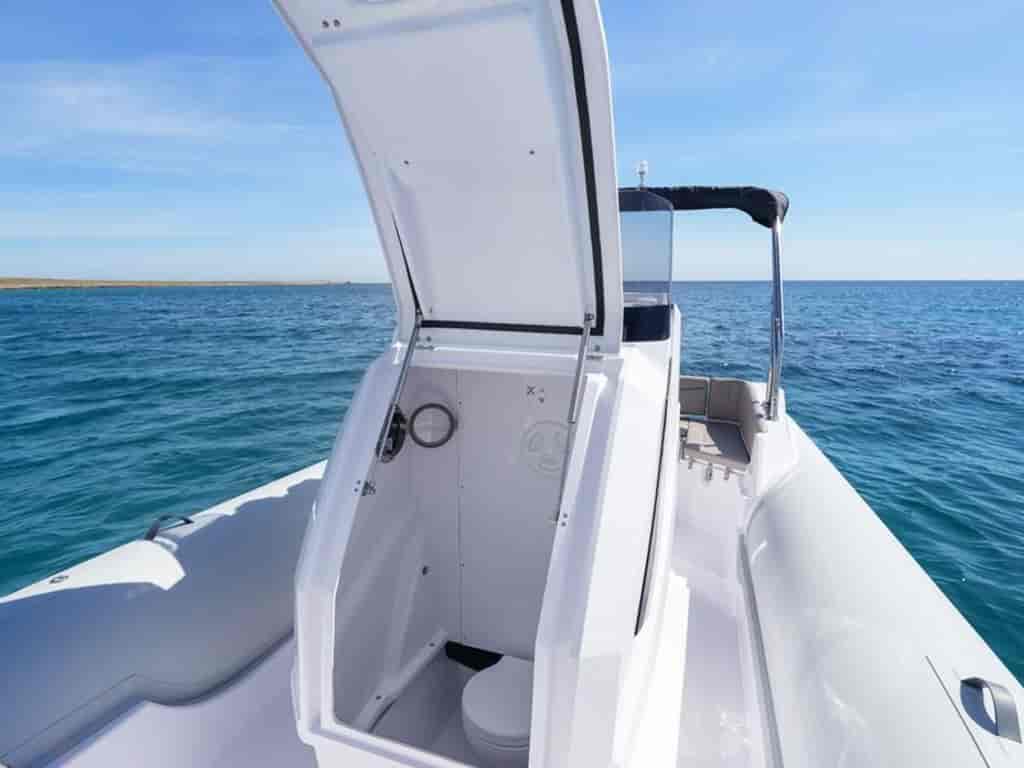 Boat picture 17