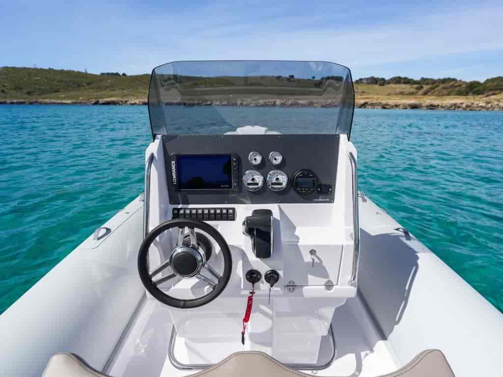 Boat picture 9
