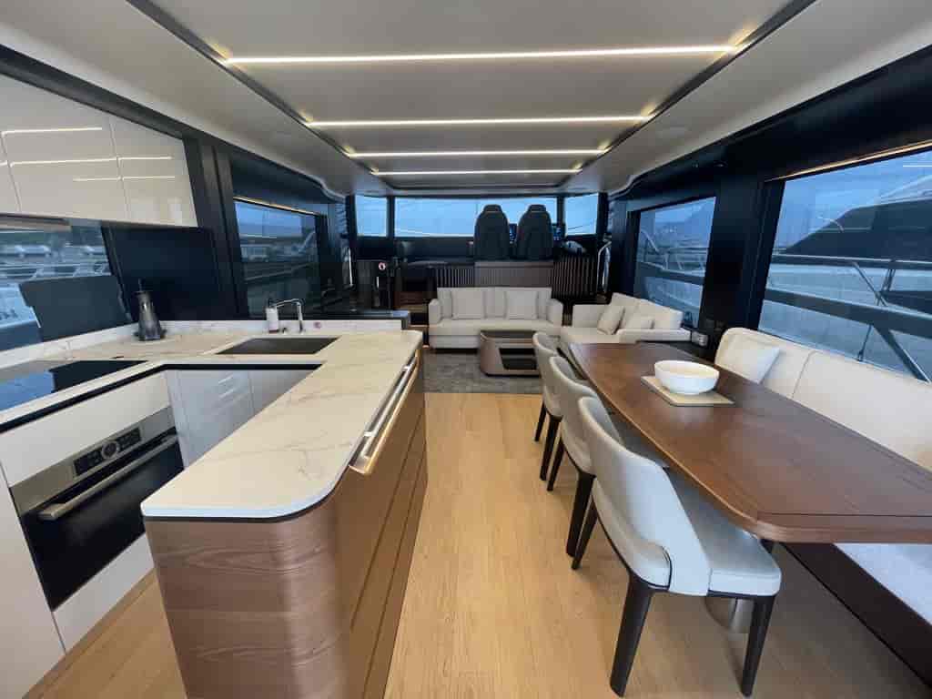 Boat picture 19