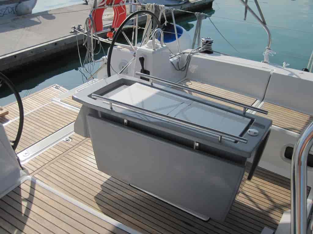 Boat picture 9
