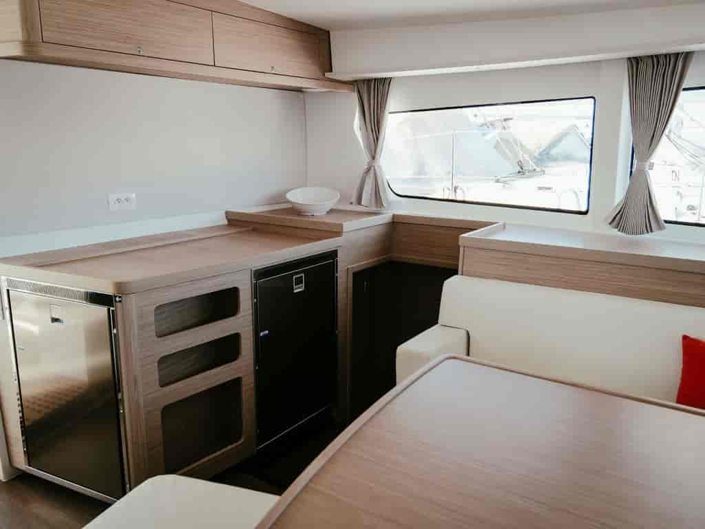 Boat picture 16