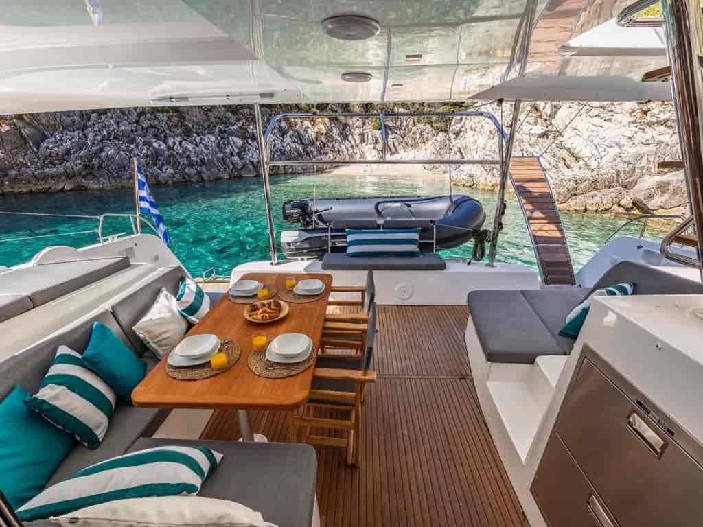 Boat picture 9