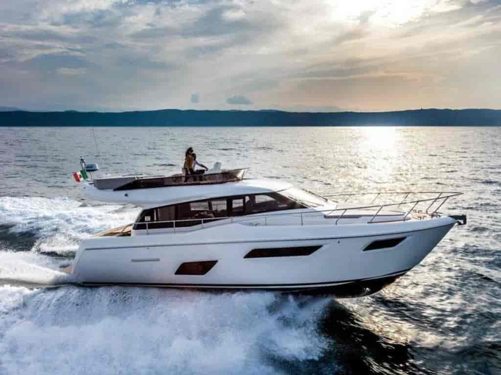 Boat picture 9
