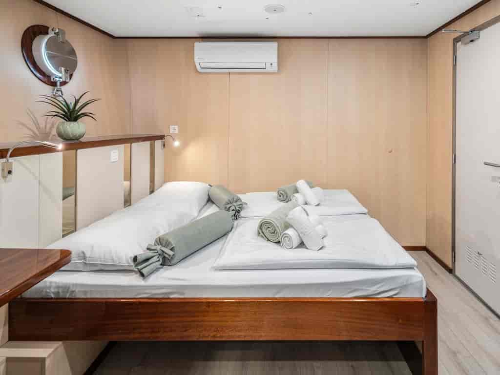 Boat picture 48