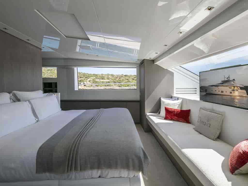 Boat picture 17