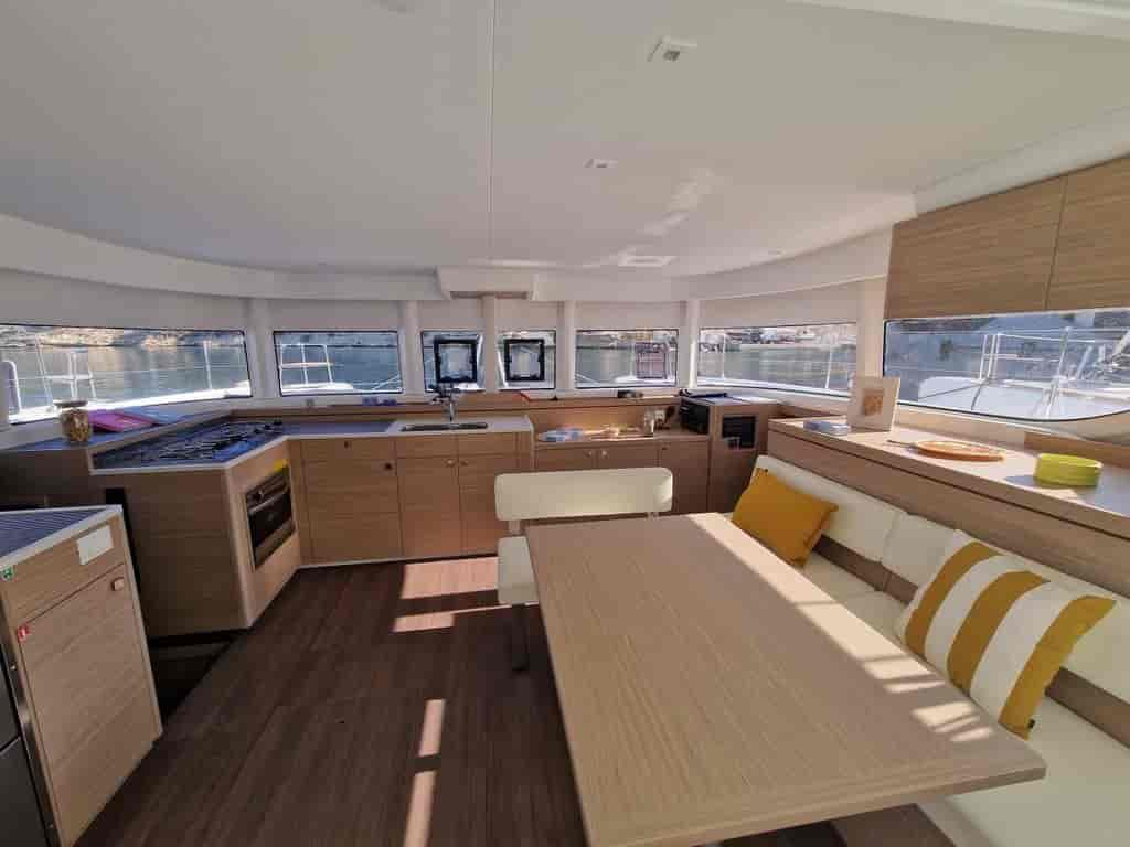 Boat picture 13