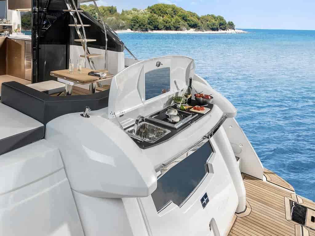 Boat picture 9