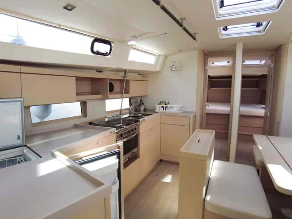 Boat picture 16