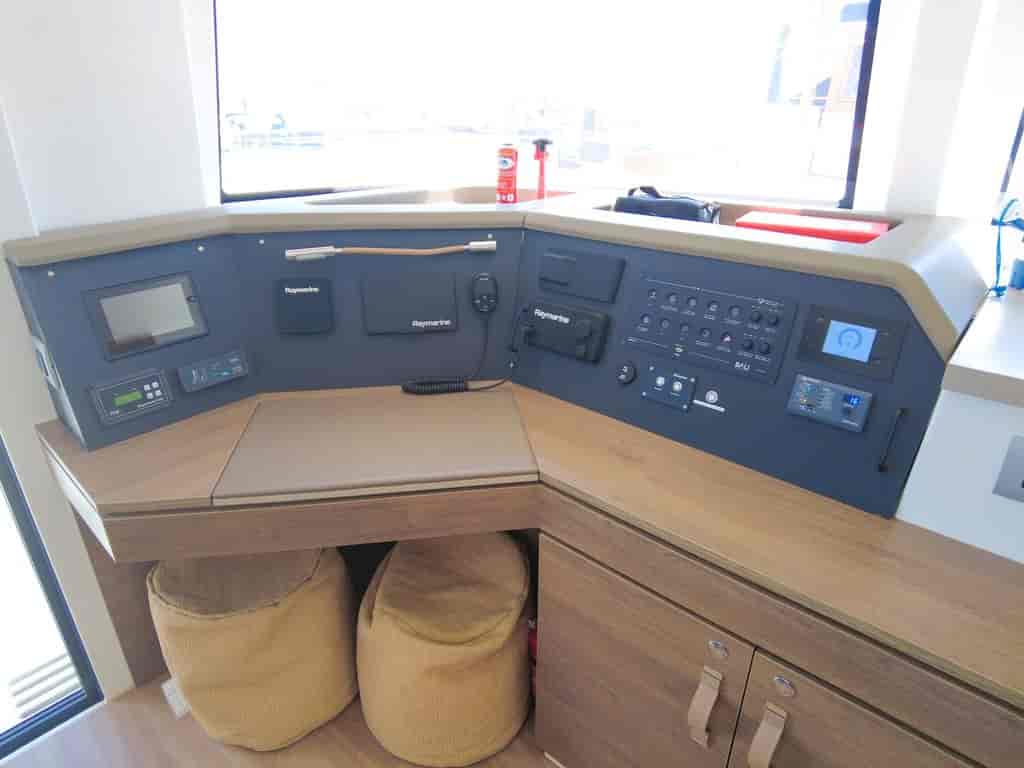 Boat picture 16