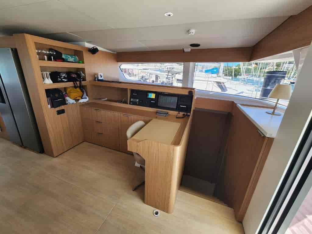 Boat picture 16