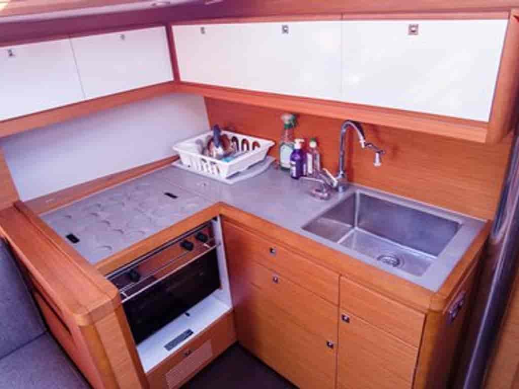 Boat picture 18
