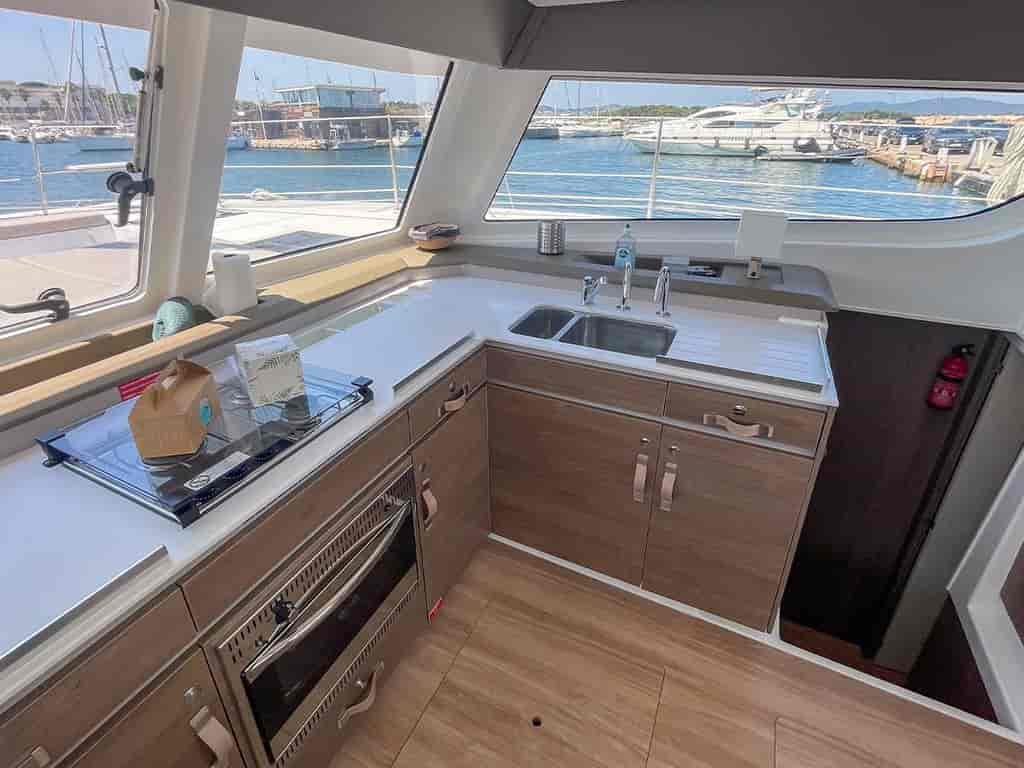 Boat picture 10
