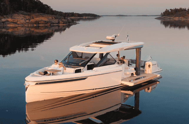 Boat picture 1