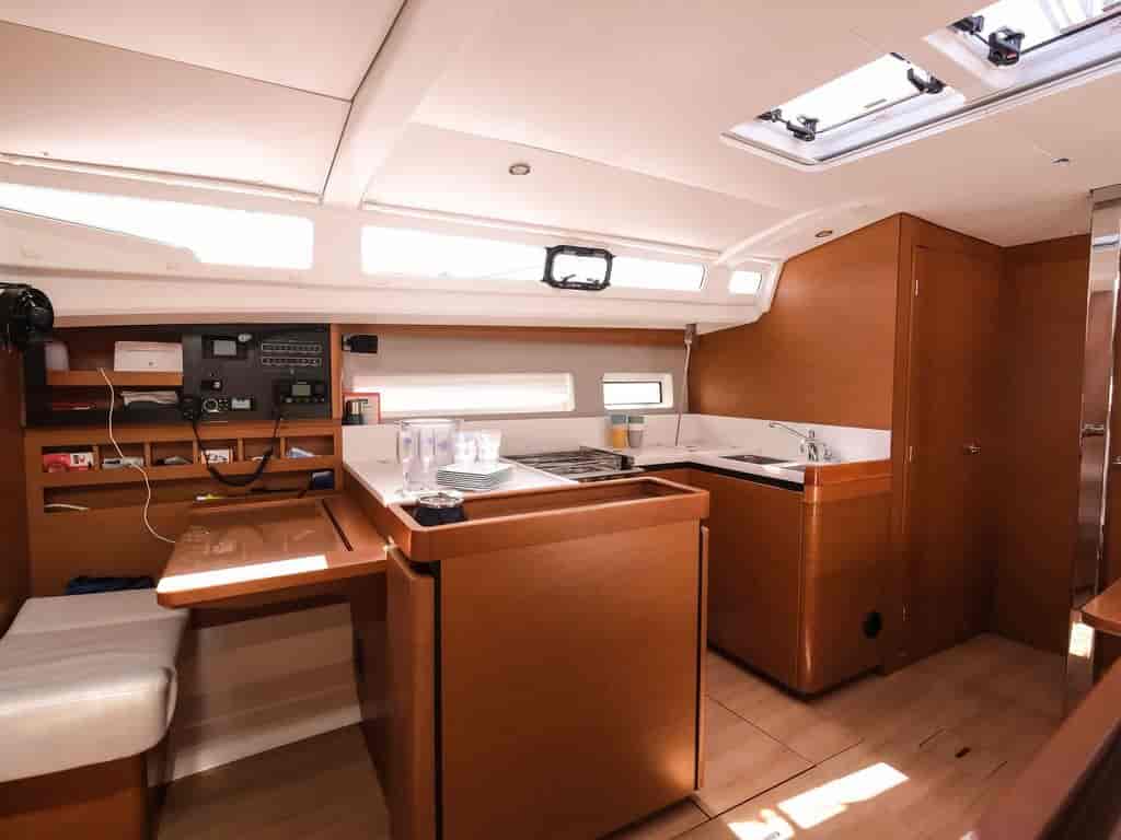 Boat picture 14