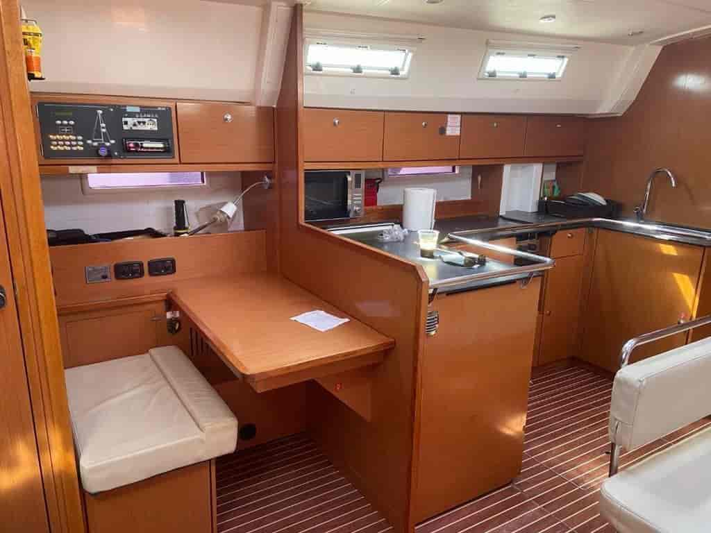 Boat picture 9