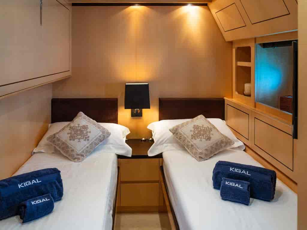 Boat picture 2