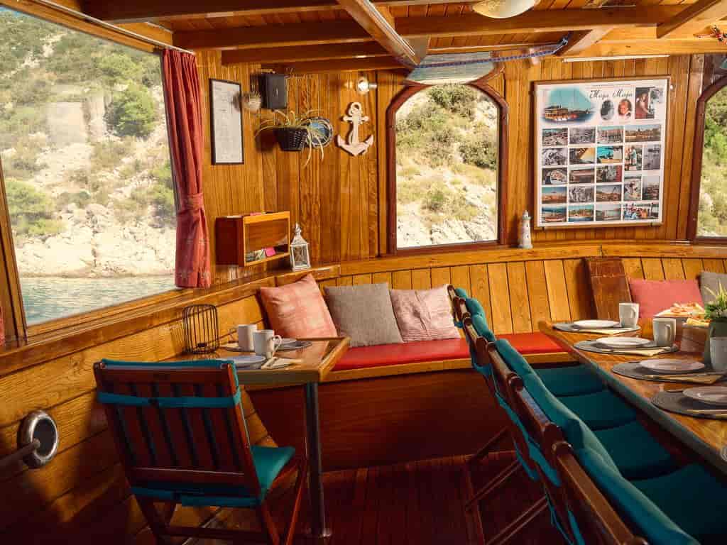 Boat picture 16