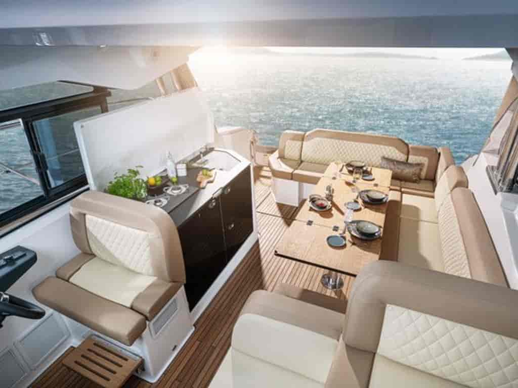 Boat picture 12