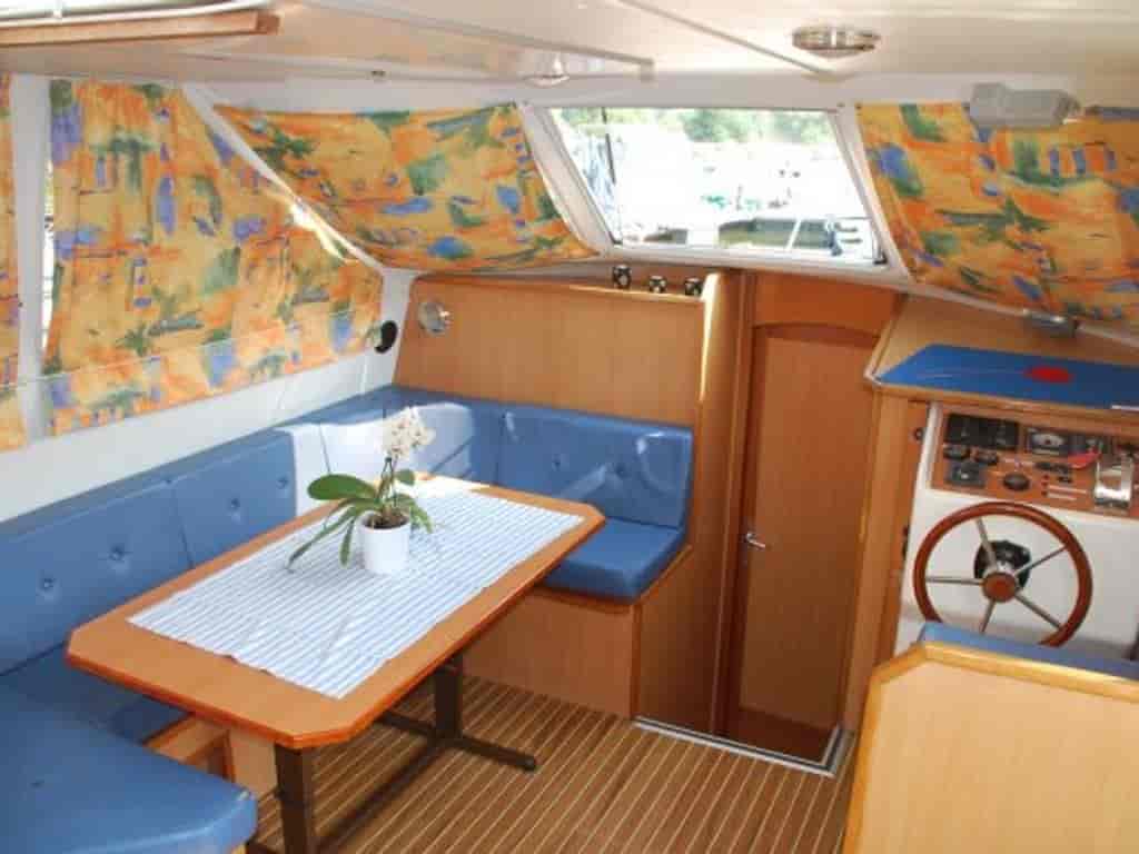 Boat picture 9