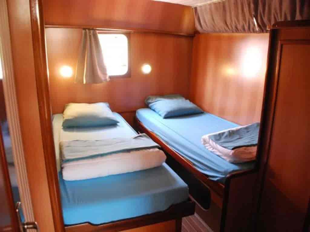Boat picture 10