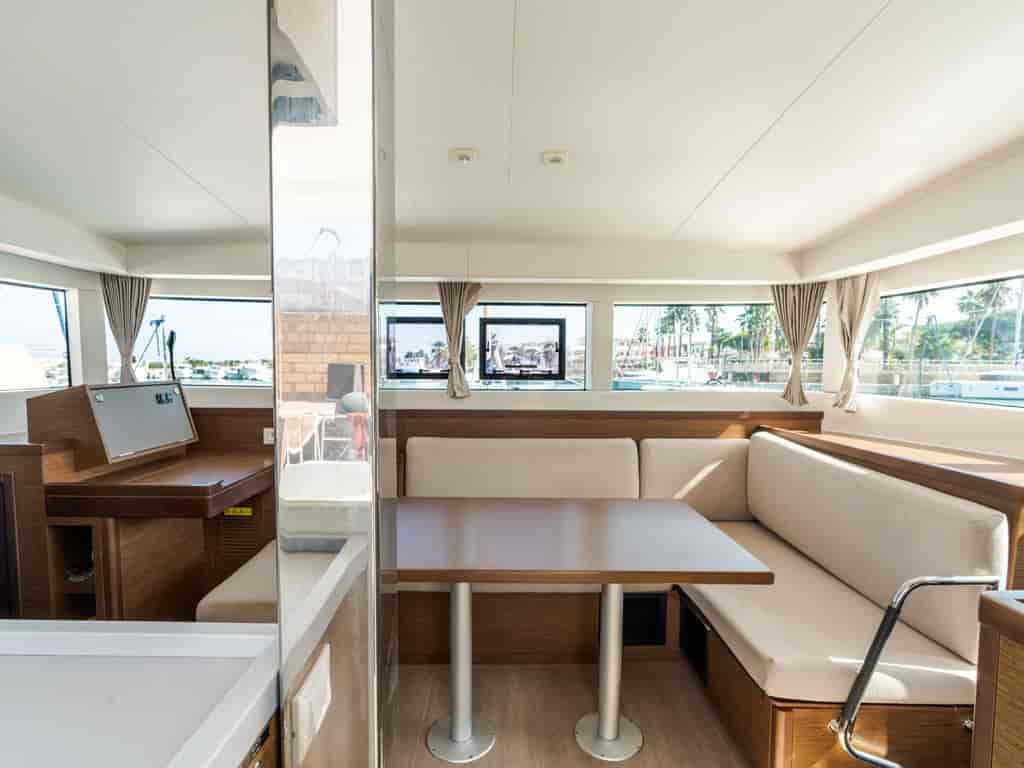 Boat picture 13