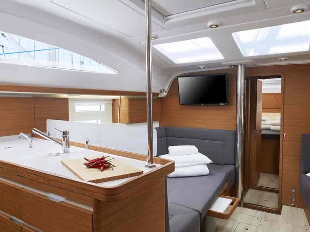 Boat picture 7