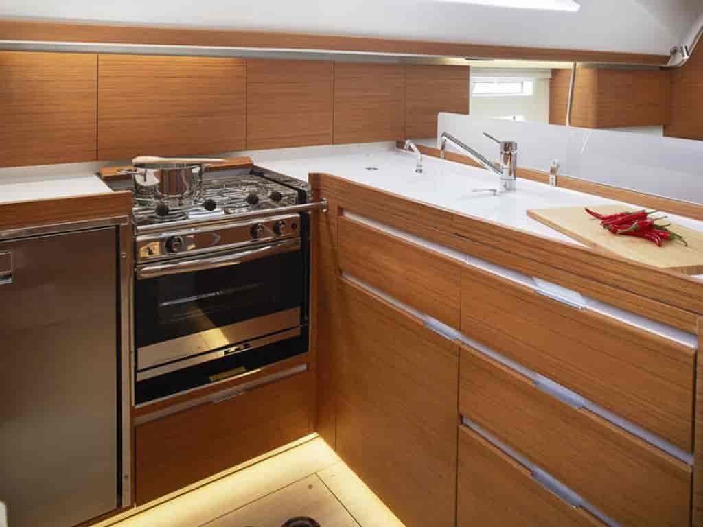 Boat picture 10