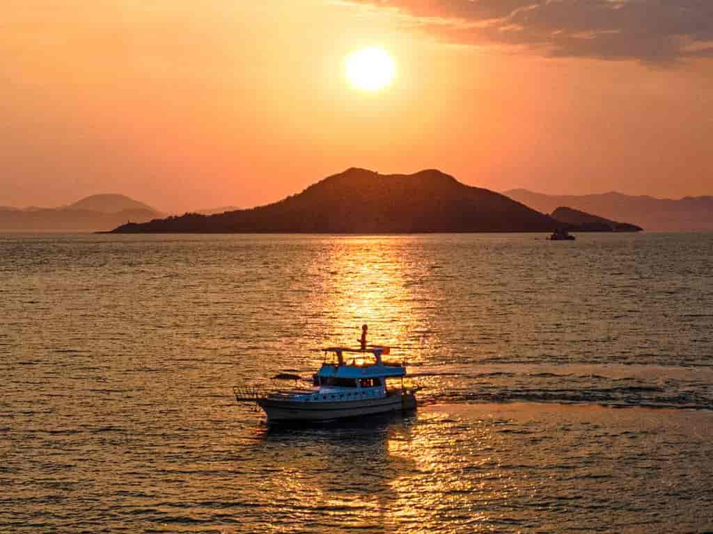Boat picture 35