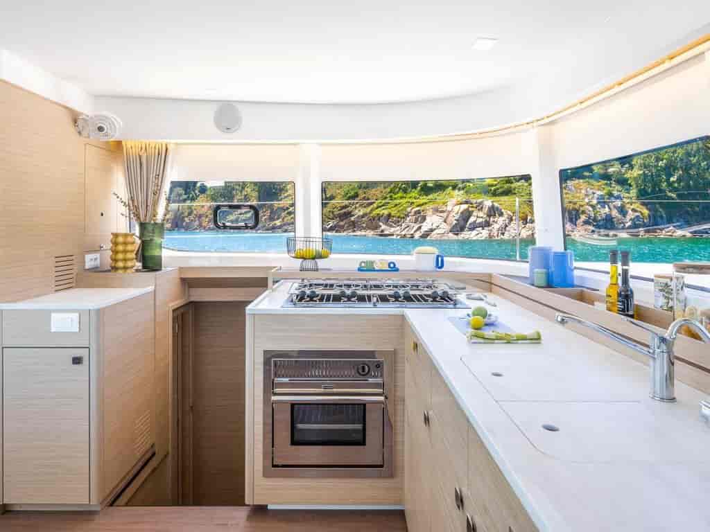 Boat picture 19