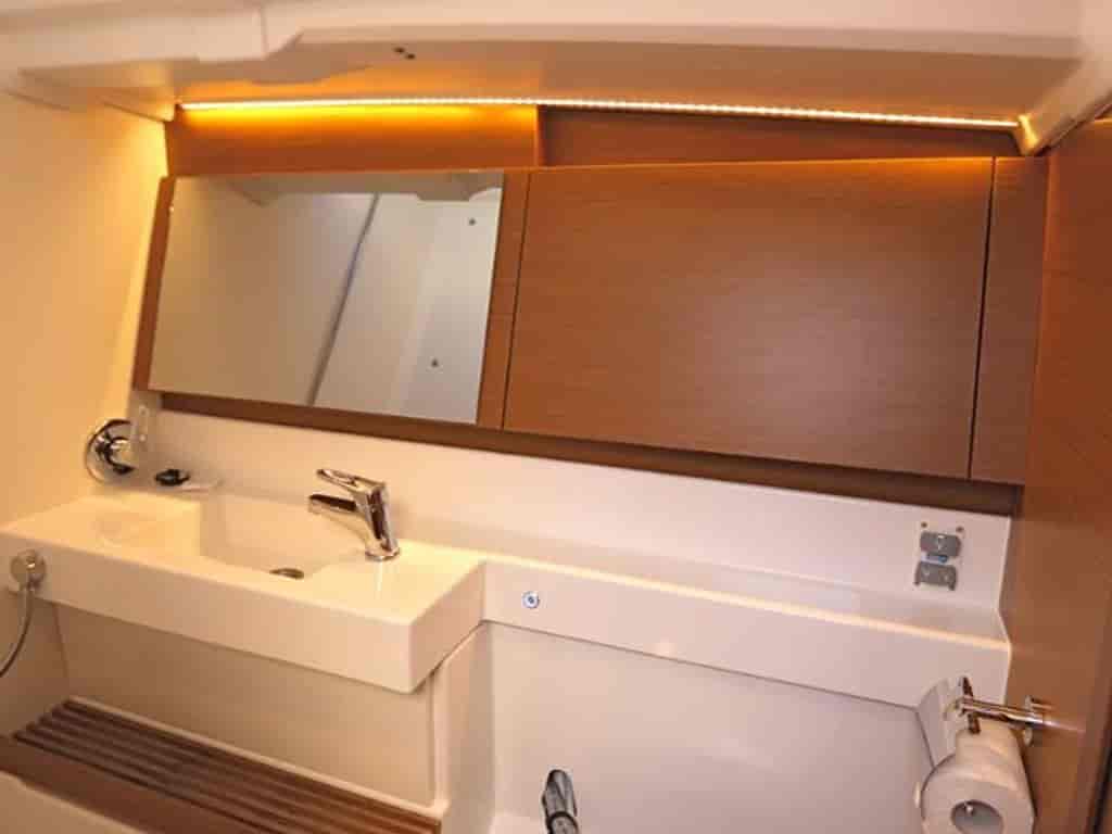 Boat picture 17
