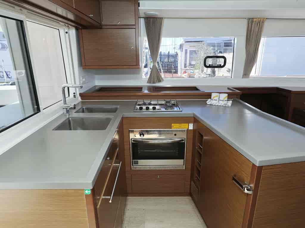 Boat picture 18