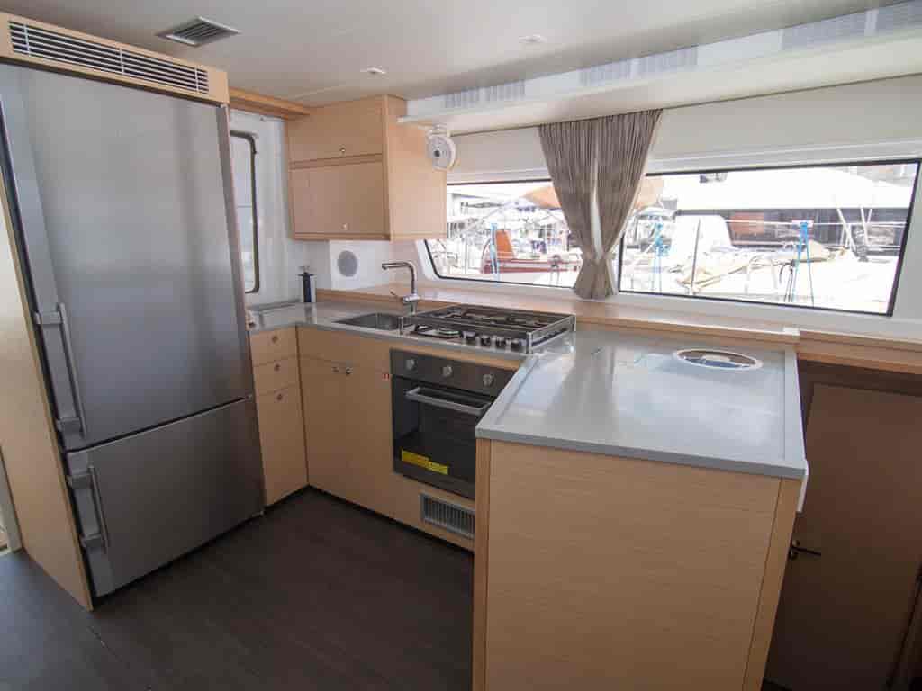 Boat picture 13